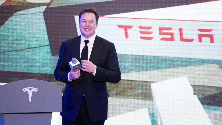 Tesla CEO Elon Musk meets China’s overseas minister, touts growth