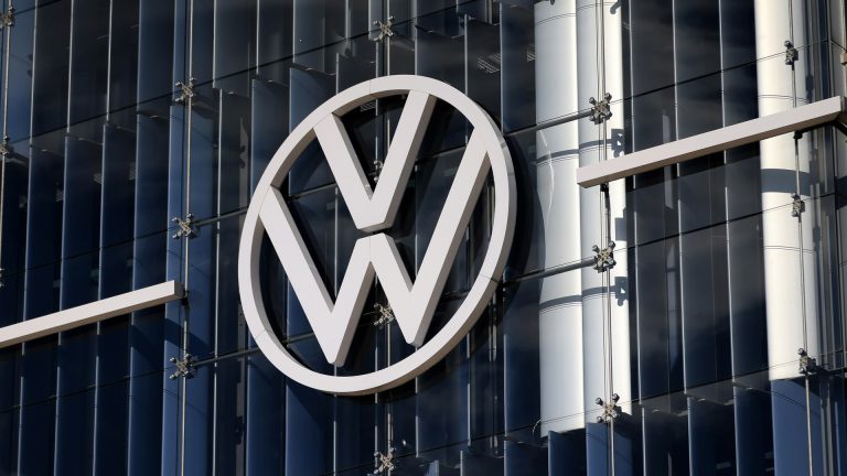 Volkswagen posts drop in first-quarter revenue on weaker China gross sales