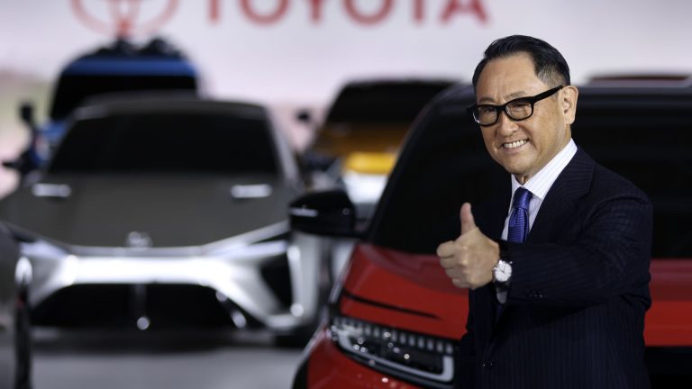 Toyota defies skeptics as inventory seals greatest week since 2009