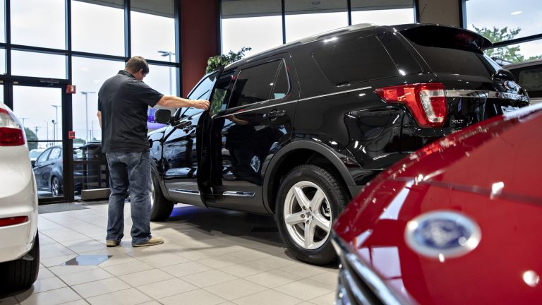 Why it is practically inconceivable to discover a automotive for lower than $30,000