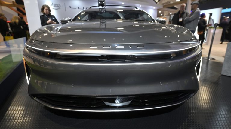 Lucid LCID Q2 2023 earnings steerage