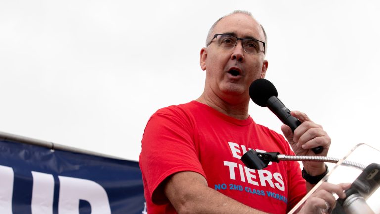 Shawn Fain invitations Joe Biden to hitch picket line