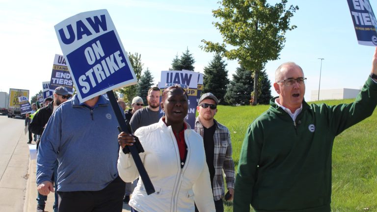 Ford, UAW attain labor deal pending union management approval