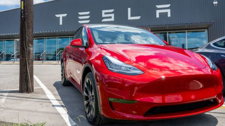 Tesla whistleblowers filed grievance to SEC in 2021: What it stated