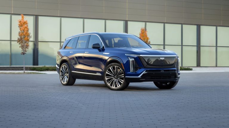 Cadillac reveals three-row Vistiq to spherical out electrical SUV lineup