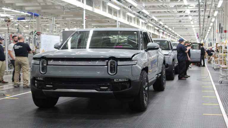 Rivian This autumn EV deliveries fall, inventory slips