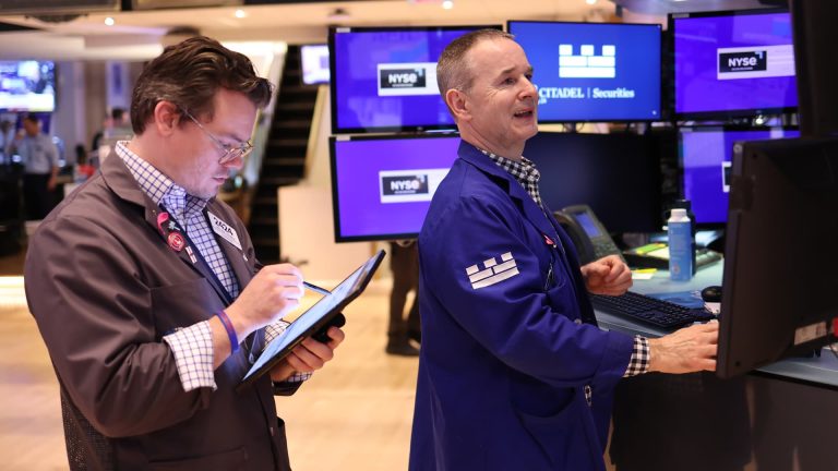 Dow drops, Nvidia could not save Nasdaq