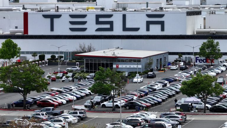Tesla Fremont manufacturing facility suffers one other fireplace, investigation underway