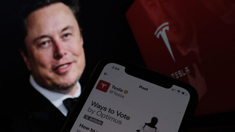 Tesla shareholder Elon Musk pay bundle at annual assembly