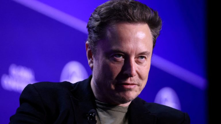 SEC says Musk must be sanctioned if he retains dodging Twitter depositions